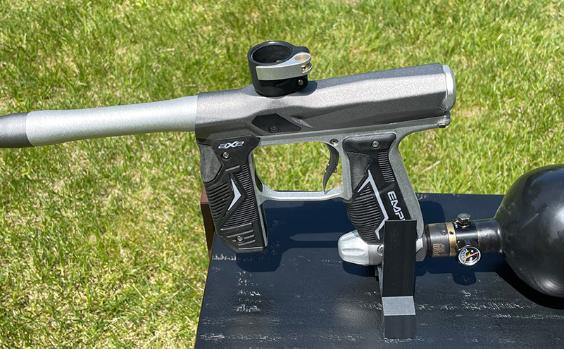 Full Loadout Paintball Gun Stand - Image 4