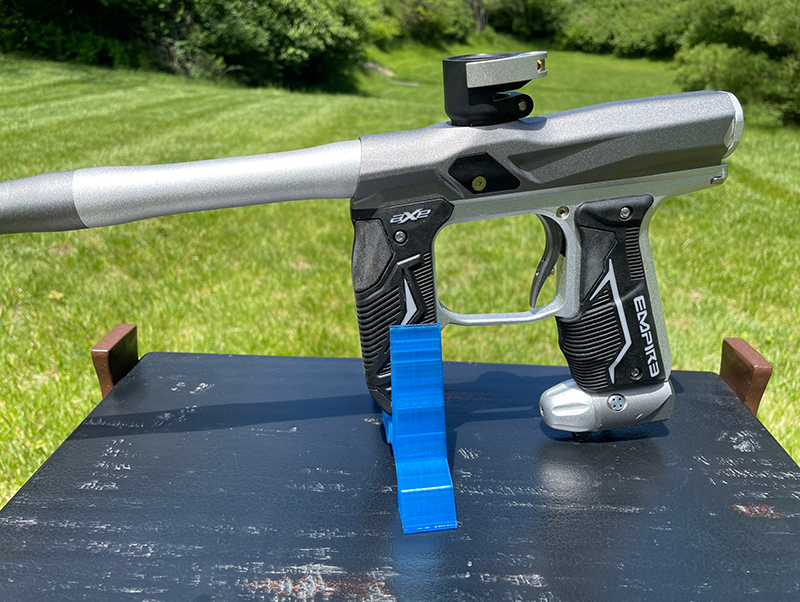 Full Loadout Paintball Gun Stand - Image 3